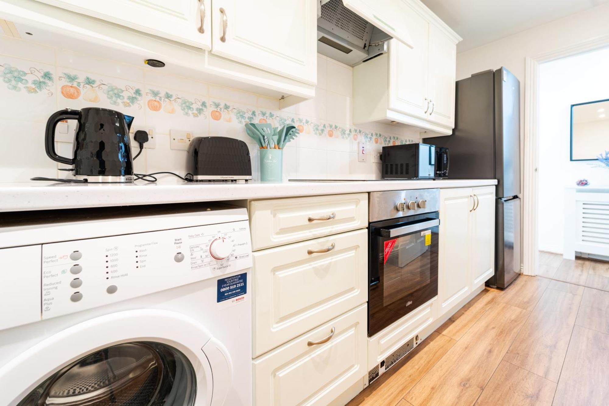 Bright And Spacious Flat With Free Parking Londyn Zewnętrze zdjęcie